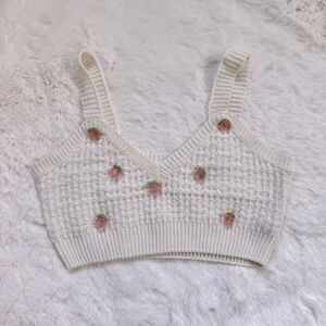 Cider Cream Knit Crop Top with Peach Detailing S - Cream